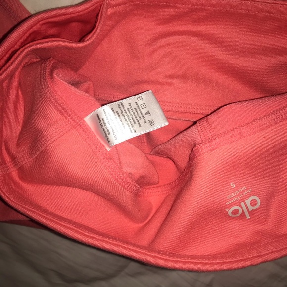 Women’s Alo yoga airbrush leggings guava small - Picture 4 of 6